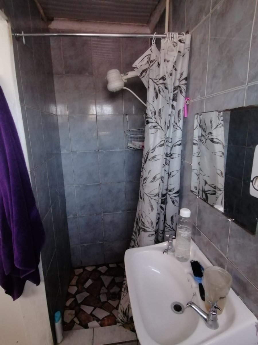 2 Bedroom Property for Sale in Lentegeur Western Cape